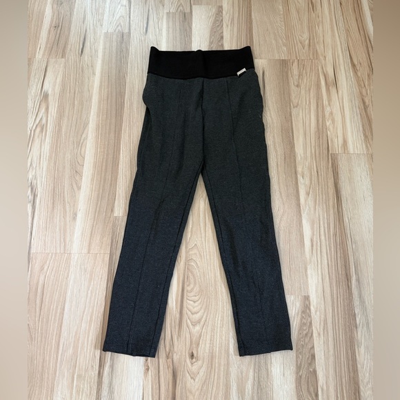 3/$15 Calvin Klein gray leggings size small - Picture 1 of 4